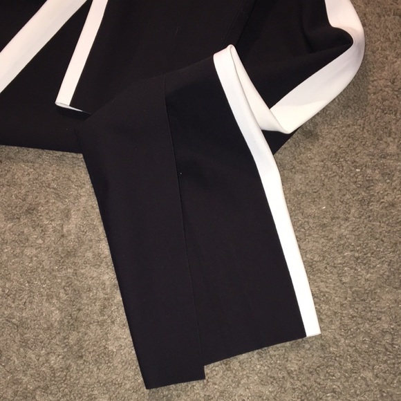 Athleta Interstellar Tight Colorblock Black w white Stripe - Picture 7 of 7